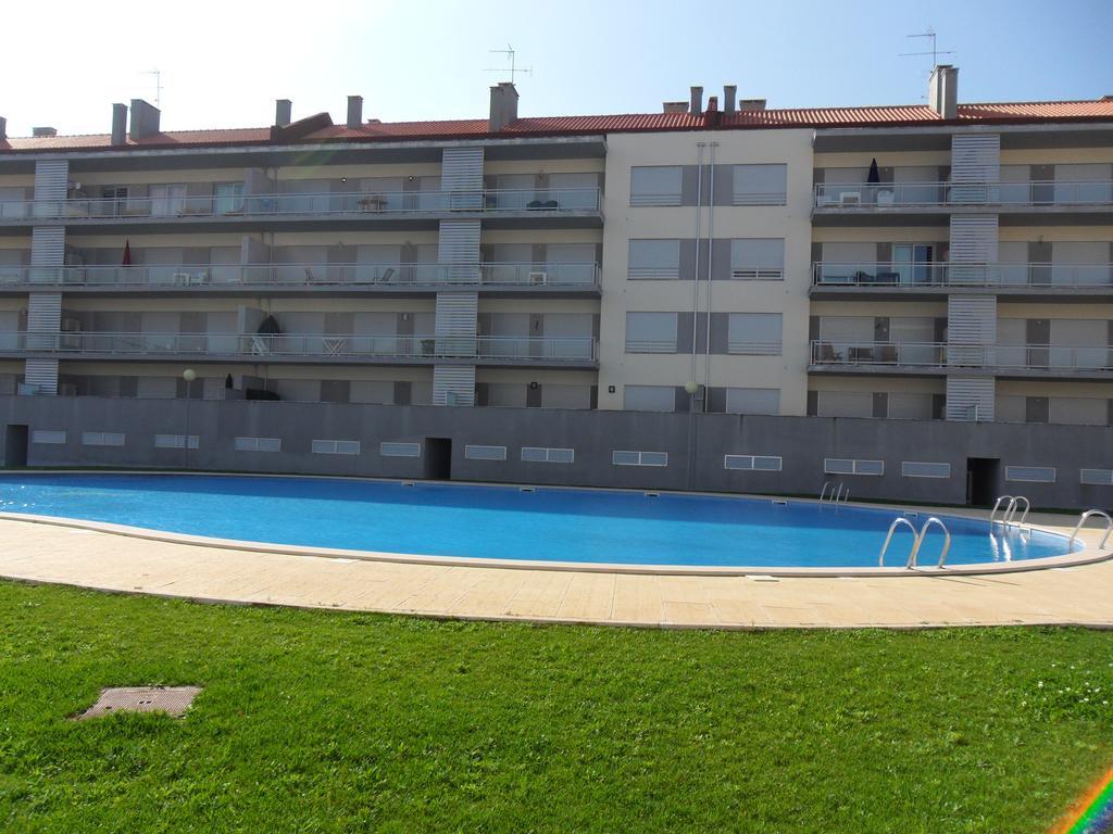 Alojamentos Campo & Mar - T1 Com Piscina Sao Martinho do Porto Bagian luar foto